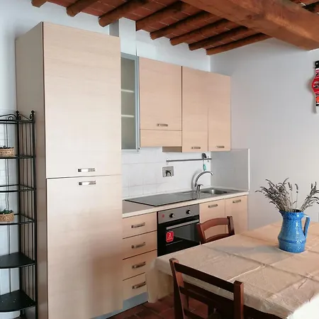 Διαμέρισμα Borgo Stella Montagnana Val Di Pesa